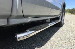 2011-2018 (19-24 Classic) RAM 1500 Crew Cab, 4" Oval Curved Chrome Nerf Bars 2011-2018 (19-24 Classic) RAM 1500 Crew Cab, 4" Oval Curved Chrome Nerf Bars