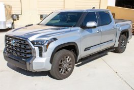2022-2026 Toyota Tundra CrewMax, 5" Oval Black Aluminum Nerf Bars 2022-2026 Toyota Tundra CrewMax, 5" Oval Black Aluminum Nerf Bars