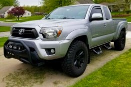 2005-2023 Toyota Tacoma Access Cab, Magnum RT Truck Steps 2005-2023 Toyota Tacoma Access Cab, Magnum RT Truck Steps